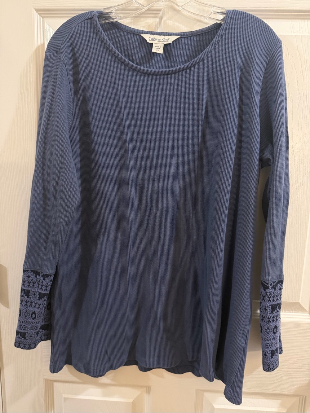 Women's Blue Waffle Knit Long Sleeve Top